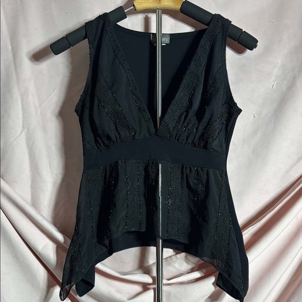 Black Sleeveless V-Neck Top